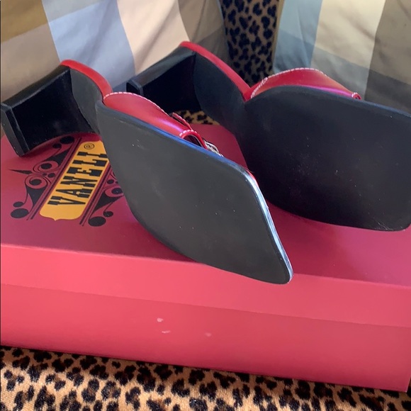 Vaneli Allyn Red Calf Sandal size 8.5N - Picture 3 of 6